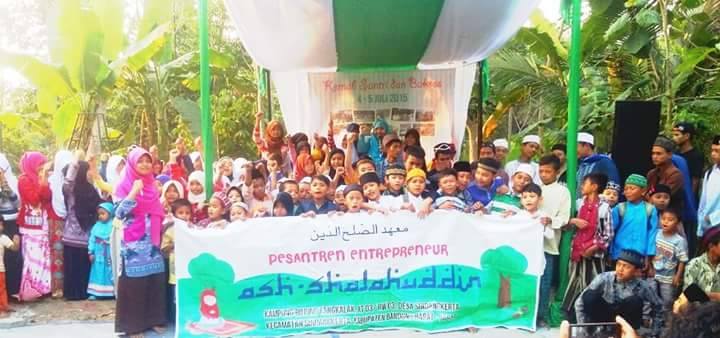 12442876_10206651564820304_106701210_n