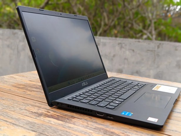  ASUS Vivobook 14 (A1400)